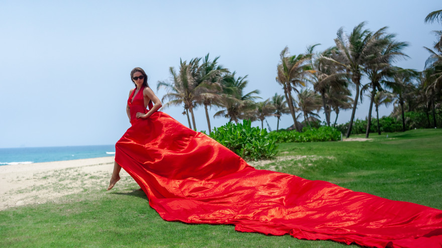 Flying dress combo (10 photos + video)-1